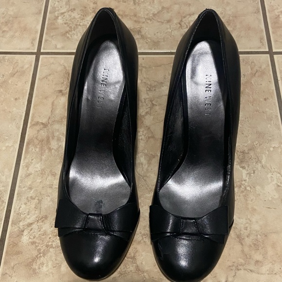 Nine West Shoes - Nine West Bow Pump